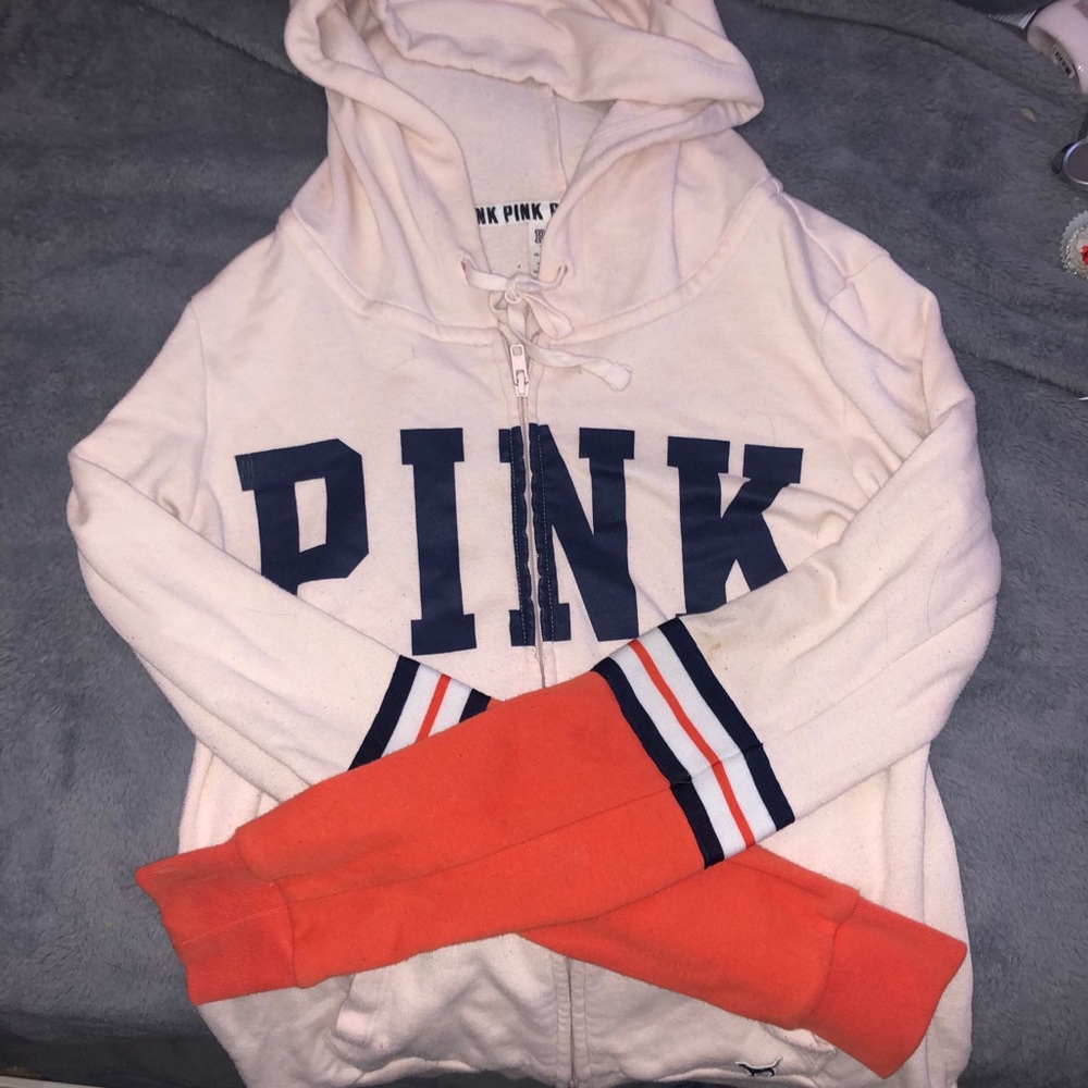 pink vs jacket
